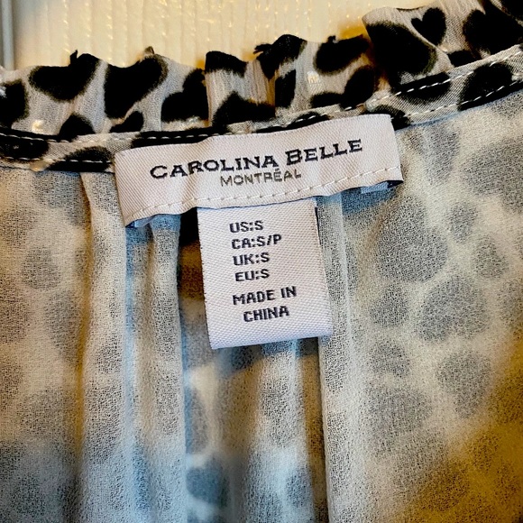 Women's Heart Patterned Blouse - Picture 13 of 15